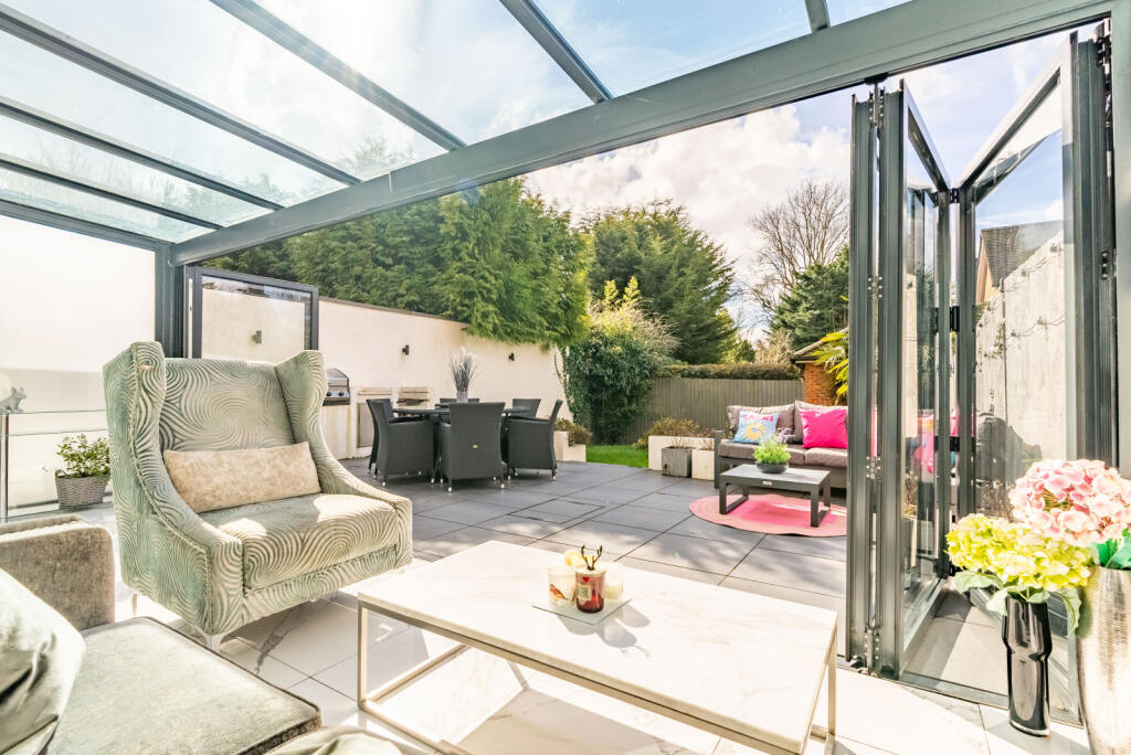 Additional image 28 of St. Andrews Drive, St. Albans, Hertfordshire, AL1