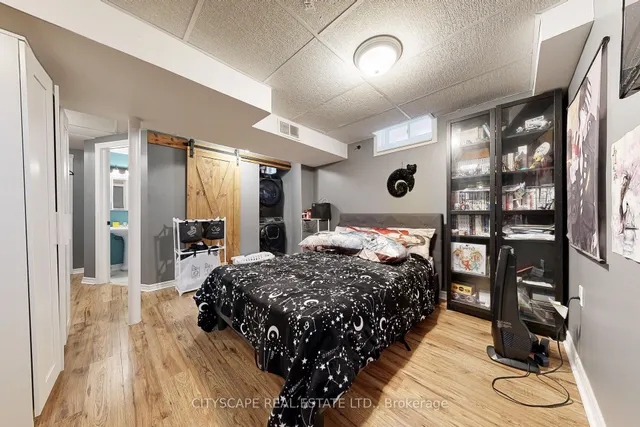 Additional image 28 of 35 Letty Ave