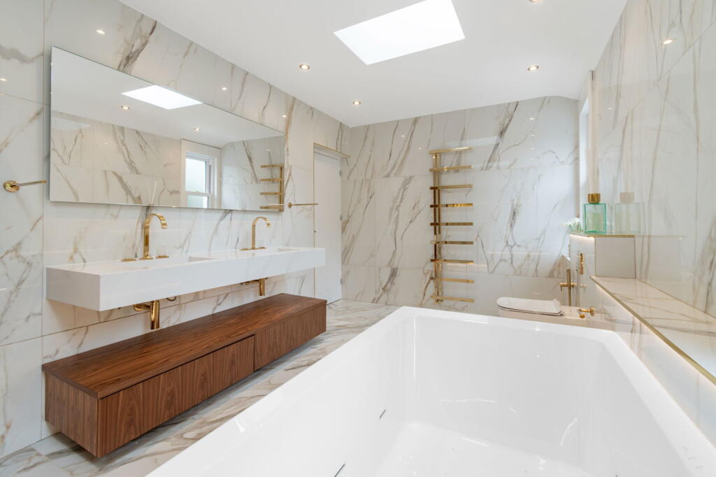 Additional image 35 of Edgbaston, Birmingham, B15