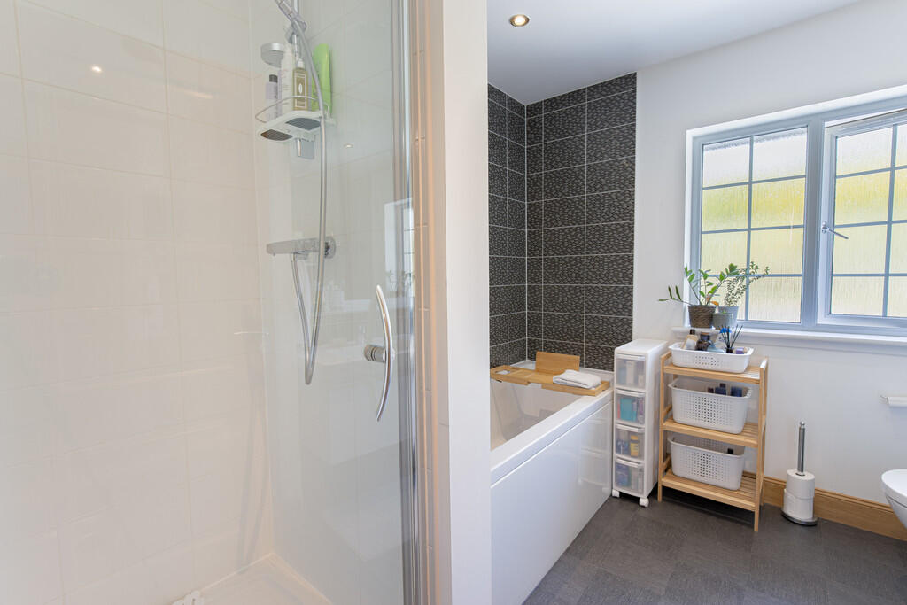 Additional image 31 of Friarsfield Way, Cults