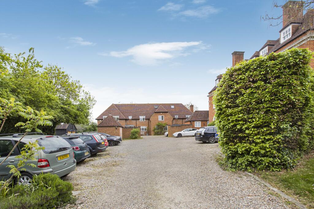 Additional image 33 of Fairshot Court, Woodcock Hill, Sandridge, St. Albans, Hertfordshire