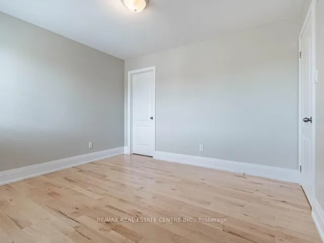 房产图片 35 - 4 Panorama Way