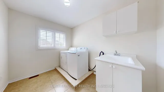 Additional image 31 of 62 Fallmeadow Circ