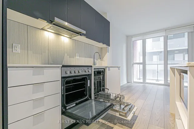 Additional image 12 of 8 Tippett Rd Unit 623