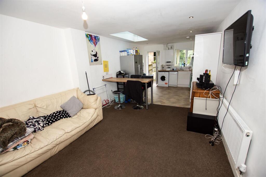 Additional image 5 of Hubert Road, Selly Oak, Birmingham, West Midlands, B29