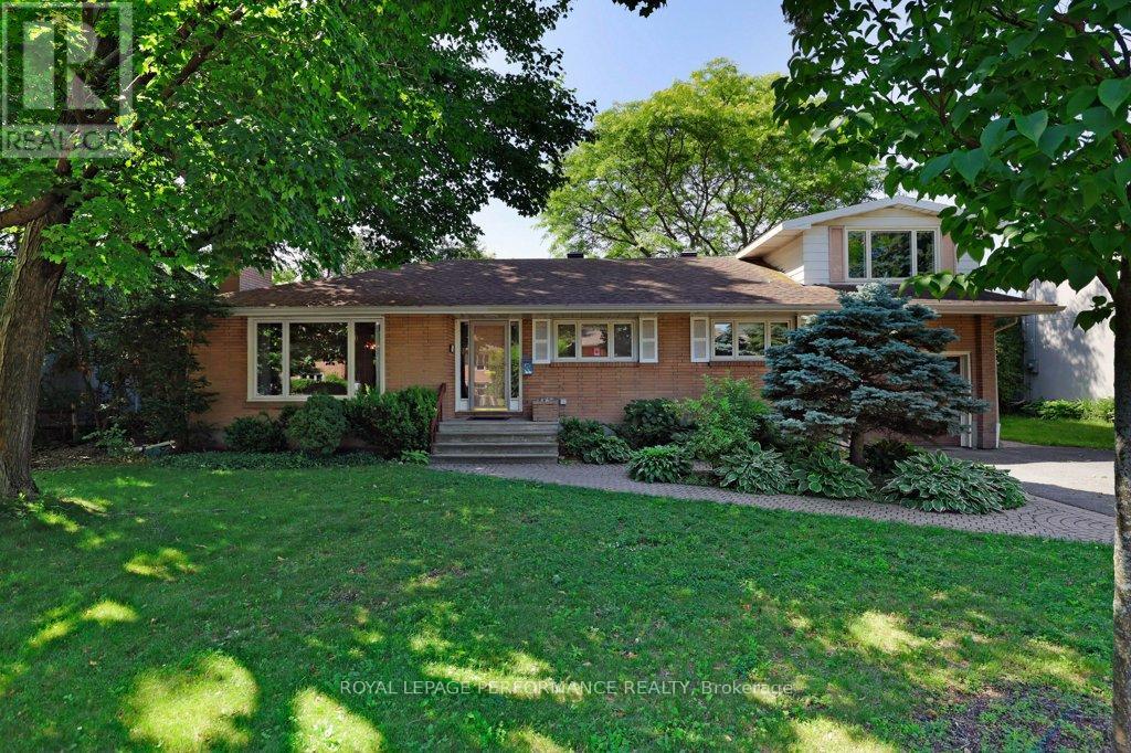 1388 WESMAR DRIVE|Ottawa, Ontario K1H7T5