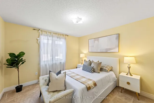 Additional image 28 of 13 Laurentide Cres