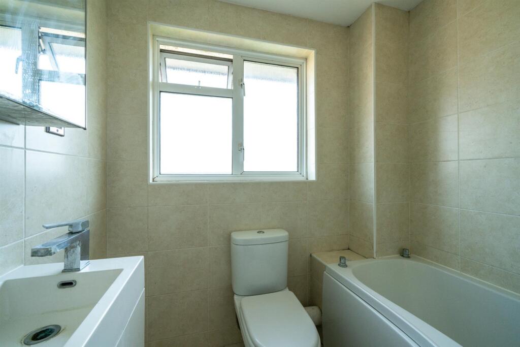 Additional image 13 of Hunt Close, St. Albans