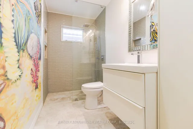 Additional image 25 of 160 Paris St