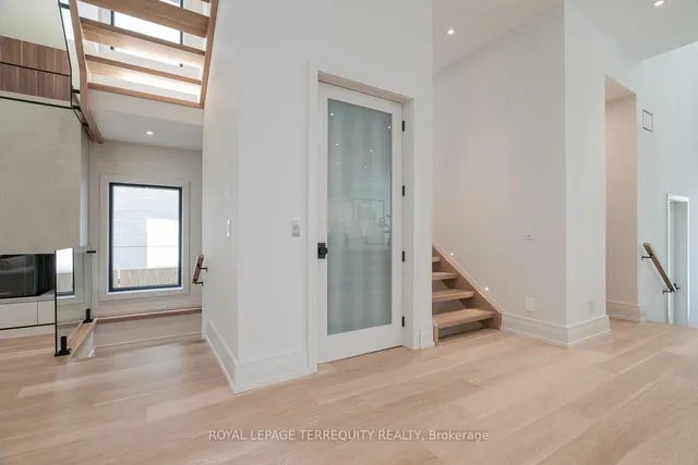 Additional image 12 of 207 Newton Dr