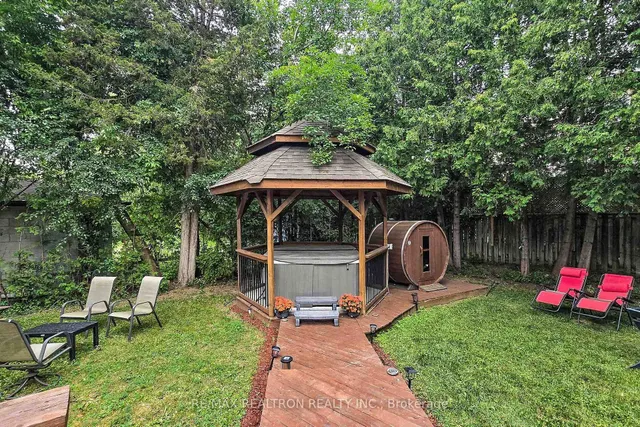 Additional image 46 of 44 Tefley Rd