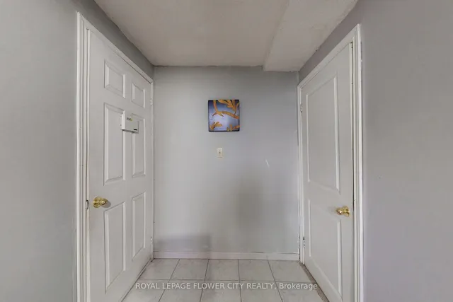 Additional image 44 of 656 Esprit Cres