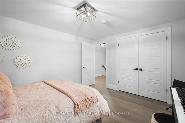 Additional image 22 of 162 Greenbrook Dr