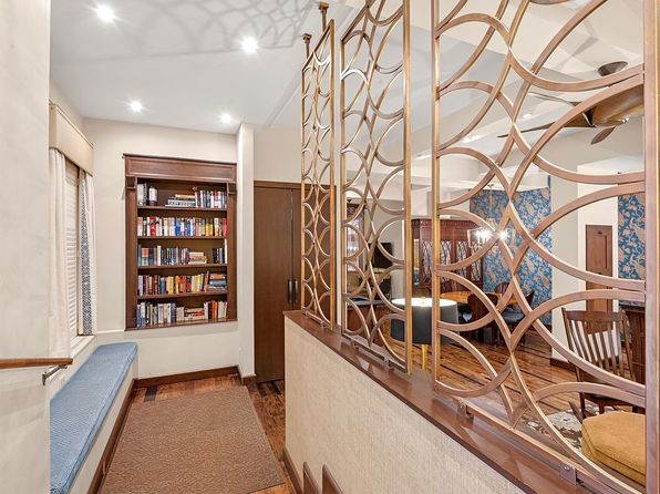 300 Central Park W APT 1JA, New York, NY 10024