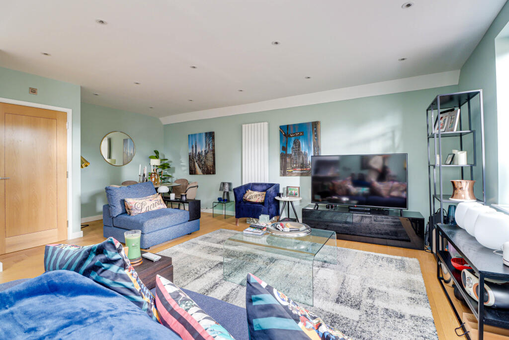 Additional image 3 of Sandridge House, Gibbs Close, Harpenden, AL5