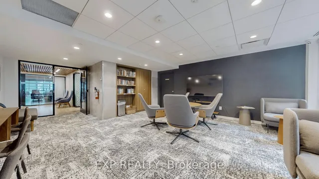 Additional image 33 of 71 Simcoe St Unit 1204