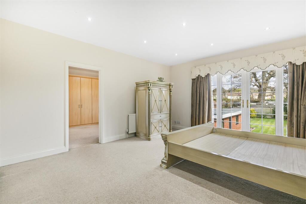 Additional image 15 of Mymms Drive, Brookmans Park, Hatfield