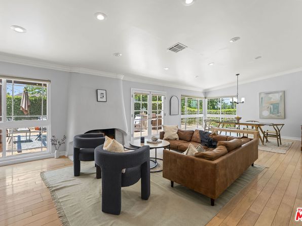 4701 Dunman Ave, Woodland Hills, CA 91364