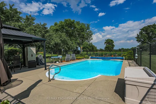 Additional image 29 of 585 Fletcher Rd