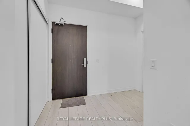 Additional image 32 of 55 Duke St Unit 233