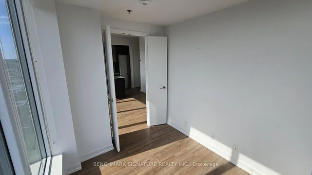 Additional image 22 of 203 College St Unit 2702