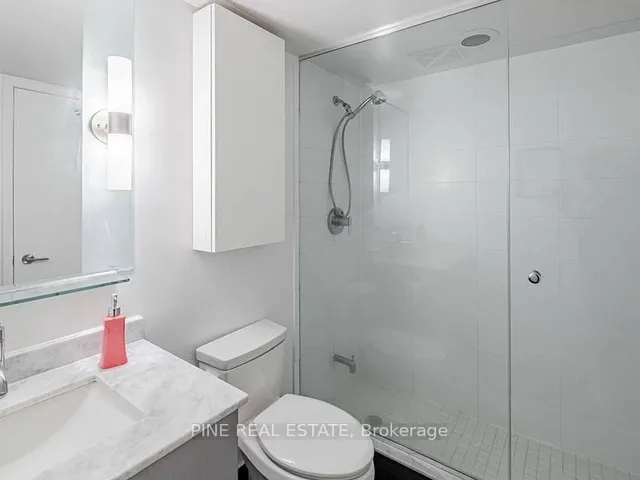 Additional image 12 of 320 Richmond St Unit 1103