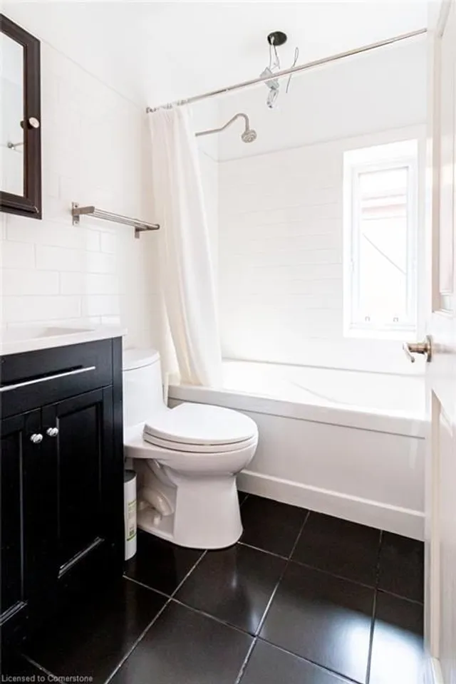 Additional image 25 of 251 West Ave