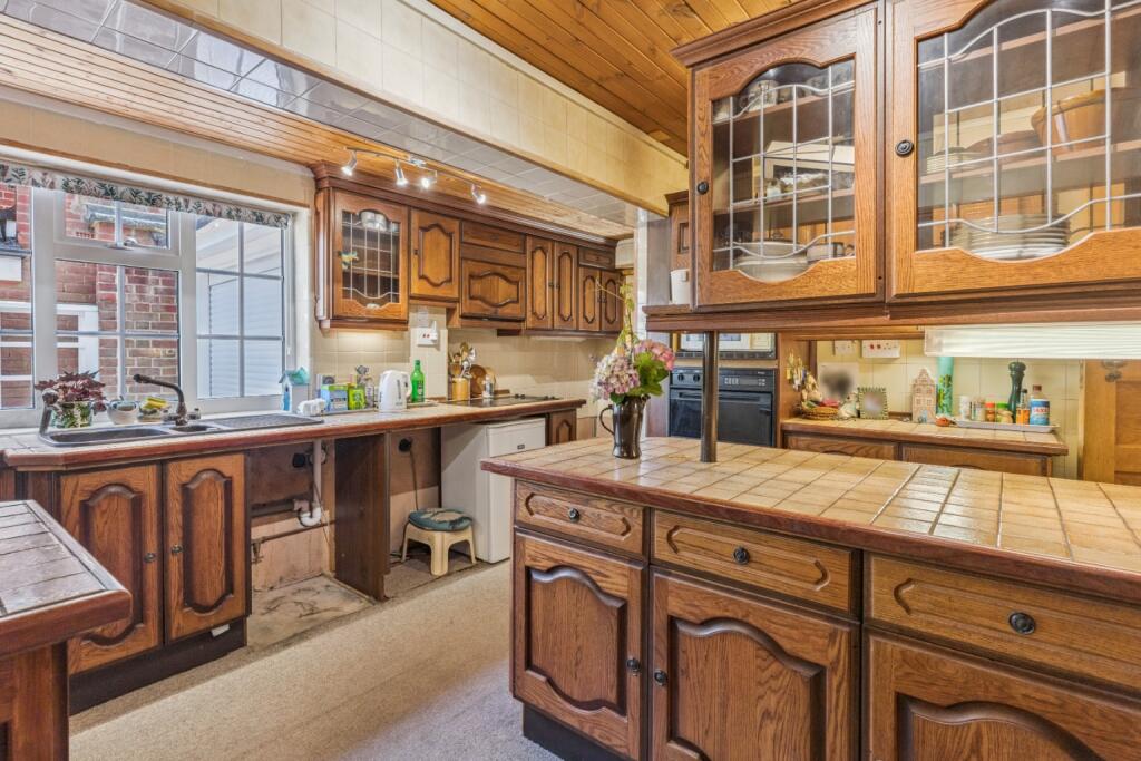 Additional image 4 of Sherrardspark Road, Welwyn Garden City, Hertfordshire, AL8 7JW