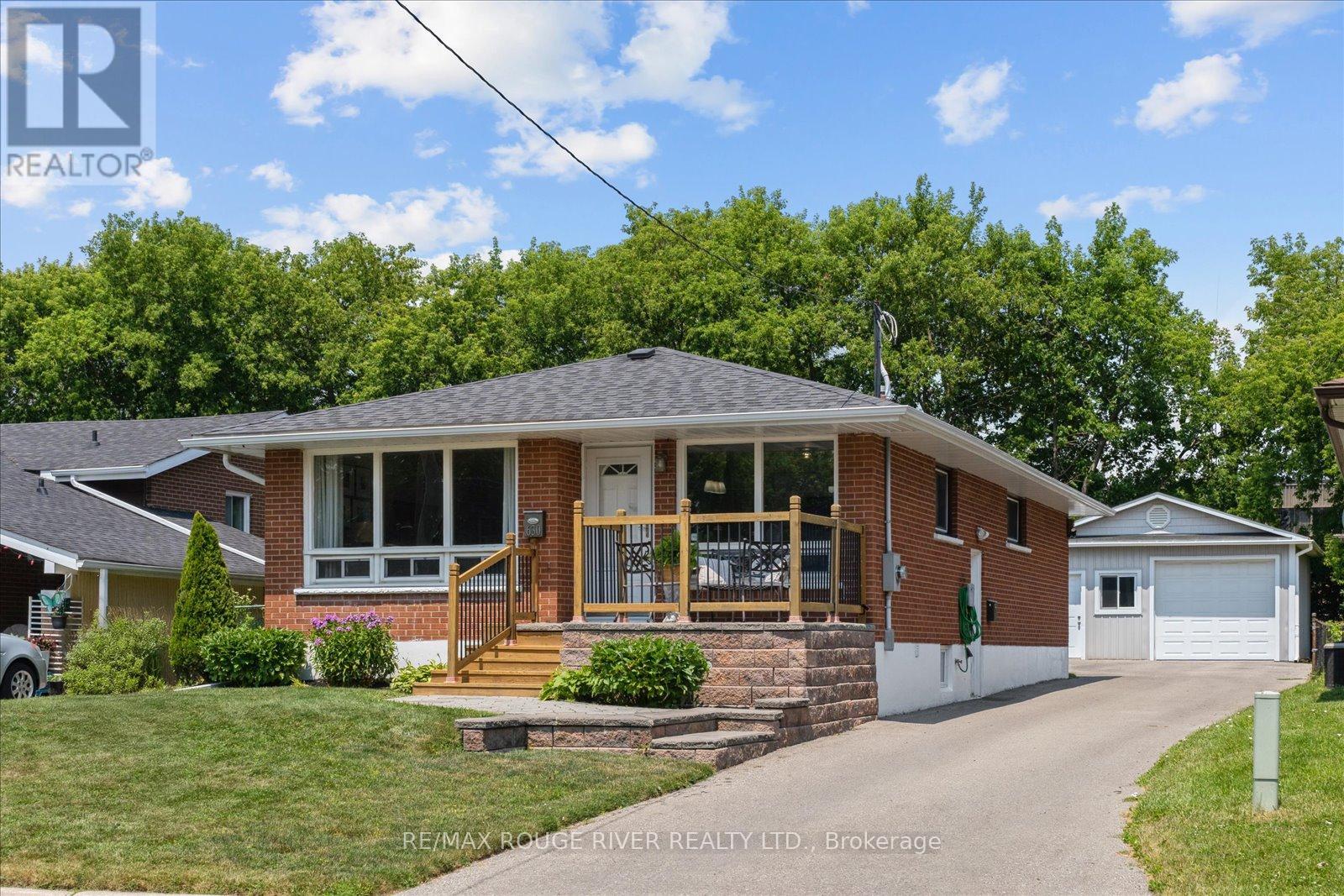 Property image for 630 ATHOL STREET E|Oshawa (Donevan), Ontario L1H1M3
