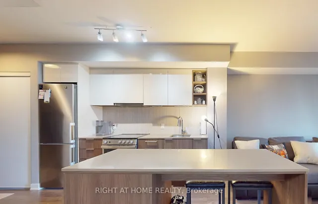 Additional image 29 of 31 Tippett Rd Unit 541