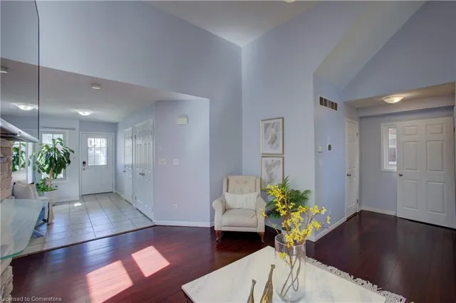 Additional image 7 of 365 Parkvale Dr