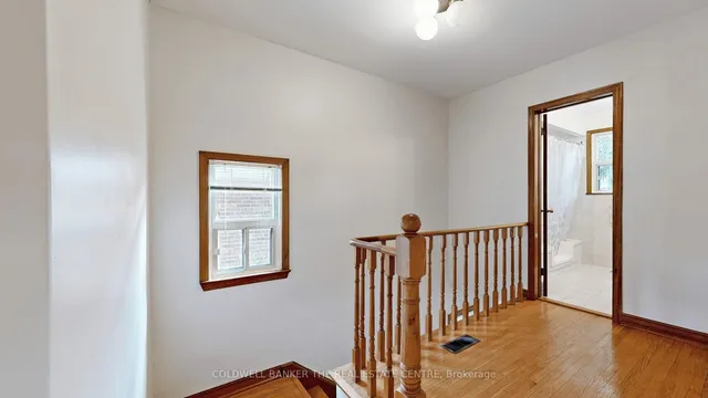 Additional image 11 of 947 Saint Clarens Ave