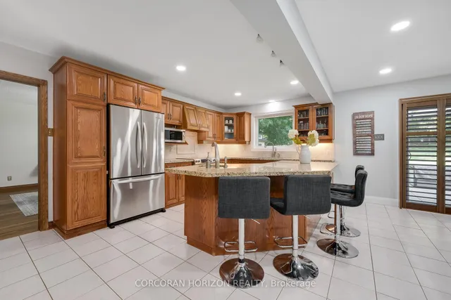 Additional image 10 of 422 Pinnacle Dr