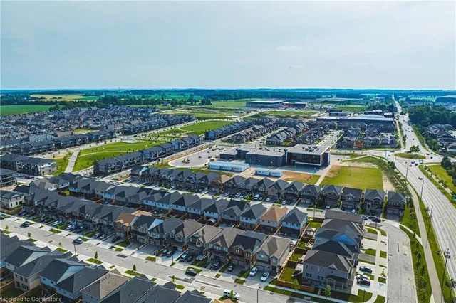 Additional image 41 of 601 Florencedale Cres