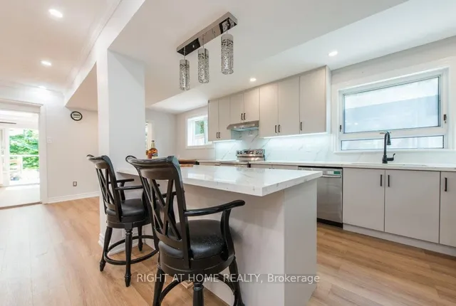 Additional image 10 of 115 St Lucie Dr