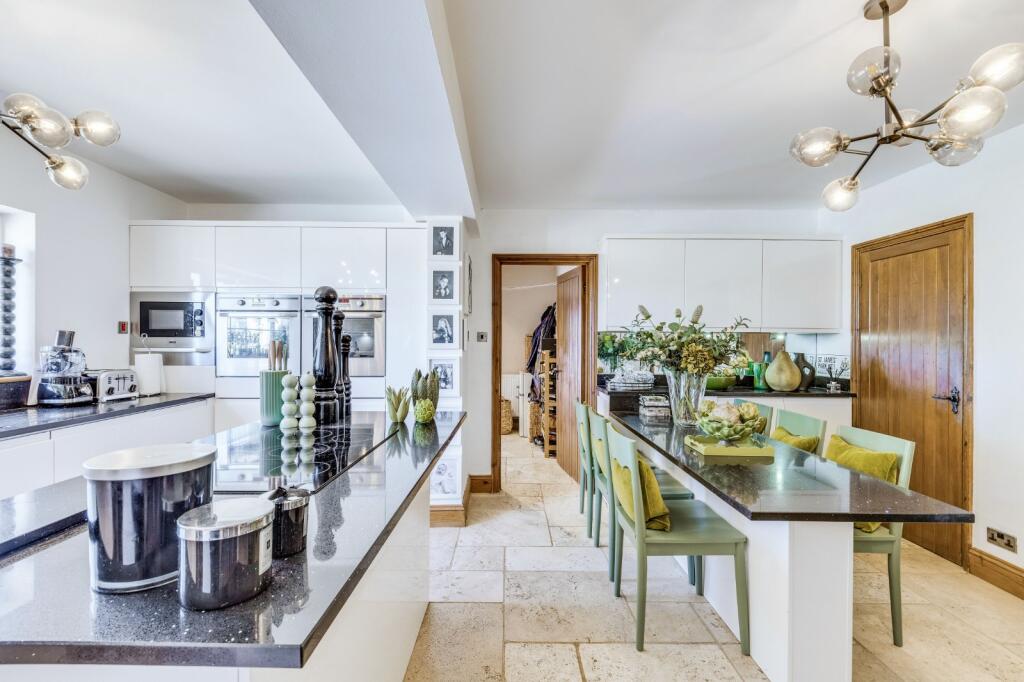 Additional image 7 of Rabley Heath, Welwyn, Hertfordshire, AL6