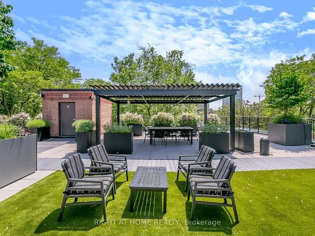 Additional image 33 of 225 Davenport Rd Unit 319