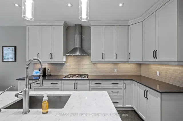 Additional image 11 of 50 Eden Oak Tr