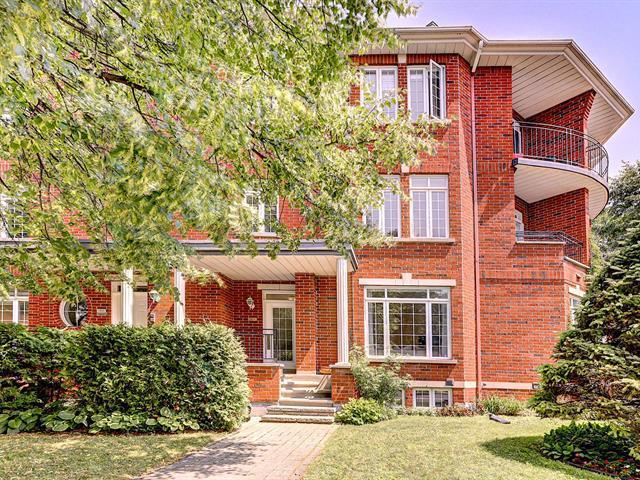 1901 Rue Amelia-Earhart|Montréal (Saint-Laurent), Quebec H4R2T7