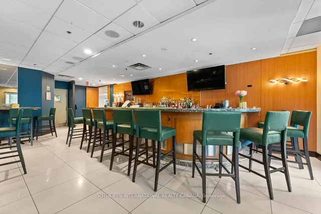 Additional image 41 of 77 Harbour Sq Unit 3208