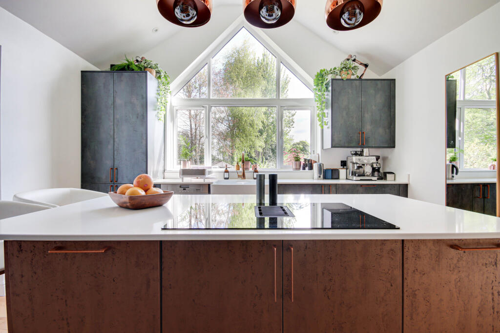 Additional image 5 of Cheverells Close, Markyate, Hertfordshire, AL3