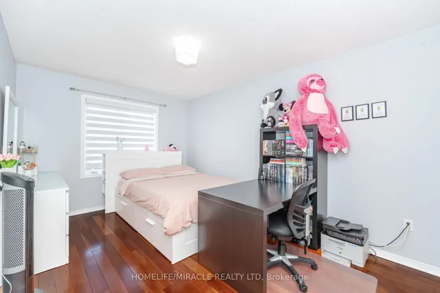 Additional image 33 of 74 Kanashiro St