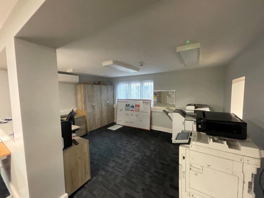 Additional image 6 of H&MV Engineering Site, London Road, Flamstead, St. Albans, AL3 8HG