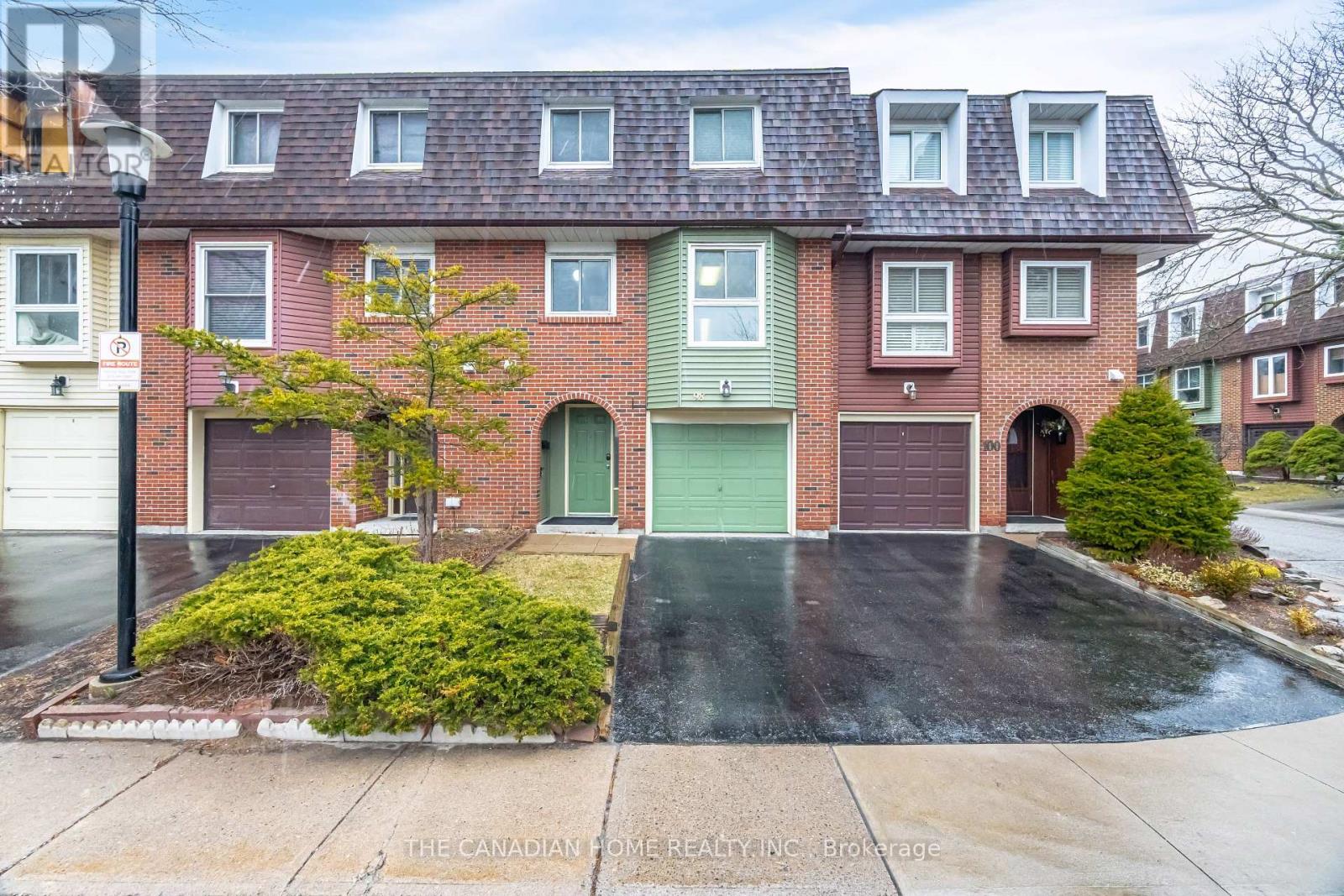 98 - 4662 KINGSTON ROAD|Toronto (West Hill), Ontario M1E4Y7