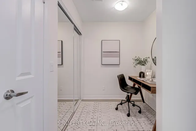 Additional image 32 of 2522 Keele St Unit 704