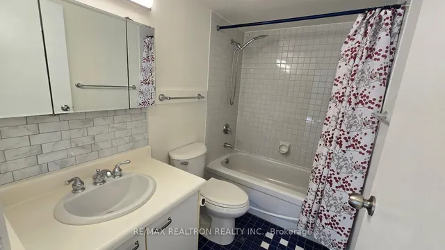 Additional image 30 of 70 Elmsthorpe Ave Unit 103