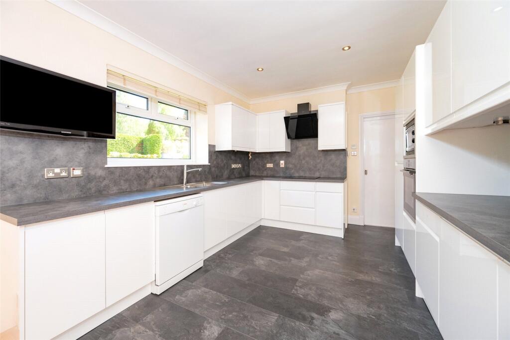 Additional image 6 of East Winds, 29 Cairn Road, Bieldside, Aberdeen, AB15 9AL