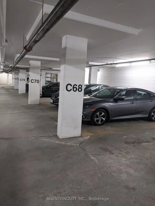 Additional image 6 of 909 Bay St Unit 607