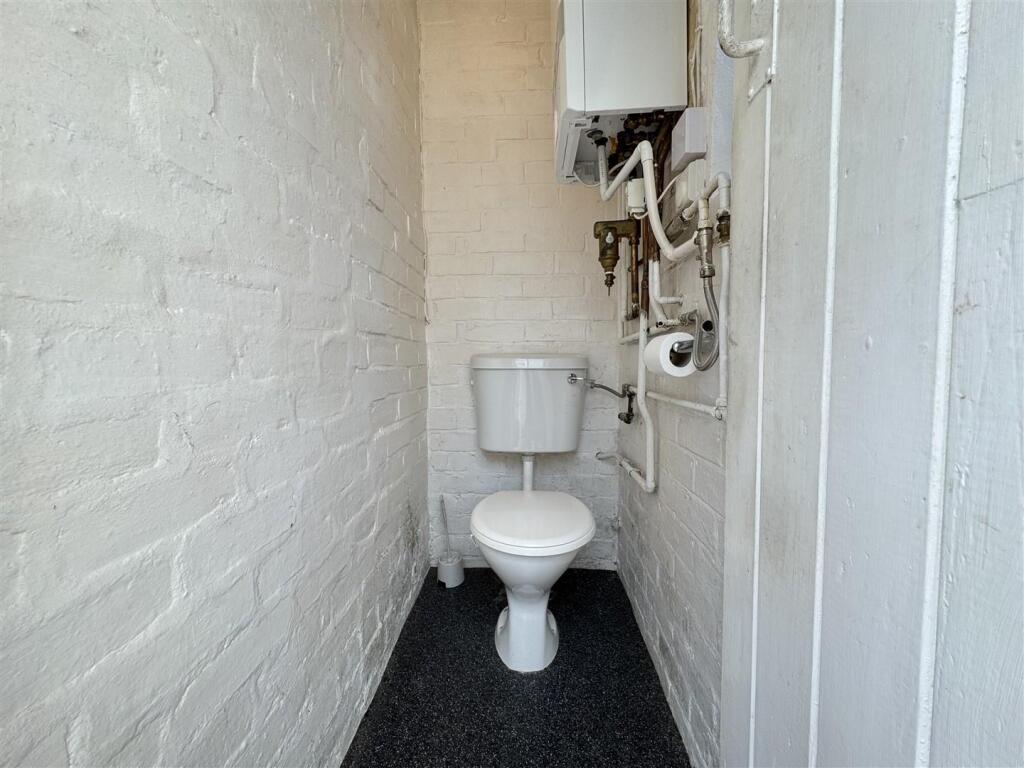 Additional image 13 of Gainsborough Crescent, Great Barr, Birmingham