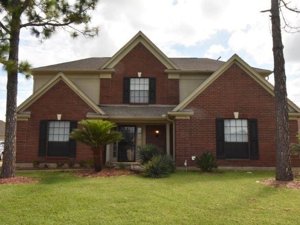 9007 Woodleigh Dr, Houston, TX 77083